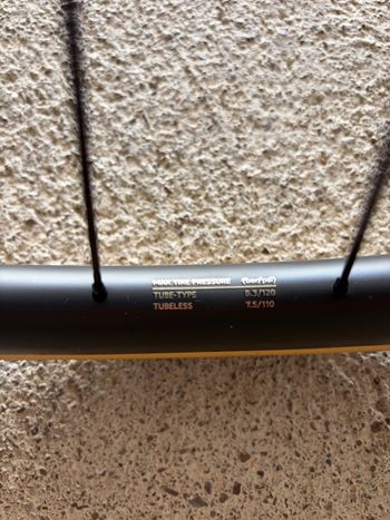 Použité OQUO RP45 LTD Carbon Wheelset 2025 bike — obrázek 7 z 7