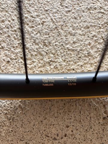 Brugt OQUO RP45 LTD Carbon Wheelset 2025 bike — billede 7 af 7