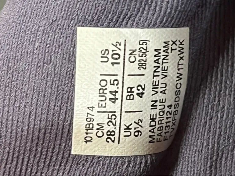 Used Asics Novablast 5 bike — image 6 of 6