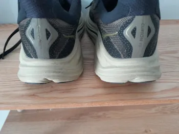 Gebrauchtes Hoka Clifton 10 bike — Bild 9 von 10