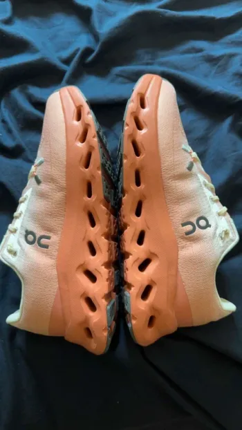 Käytetty On Running shoes bike — kuva 3 / 3