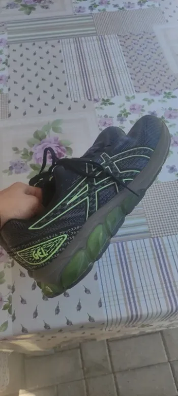Used Asics Quantum Gel bike — image 2 of 5