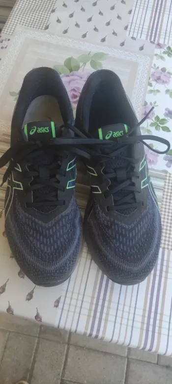 Used Asics Quantum Gel bike — image 3 of 5