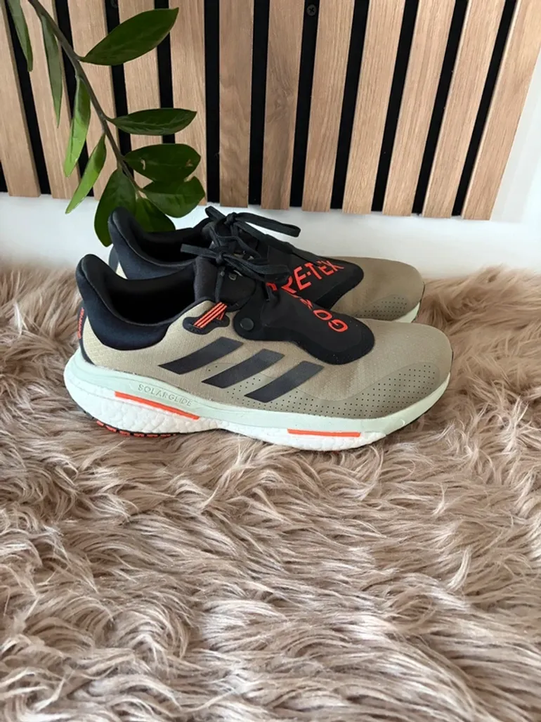 Brugt Adidas Solar Glide GoreTex bike — billede 4 af 6