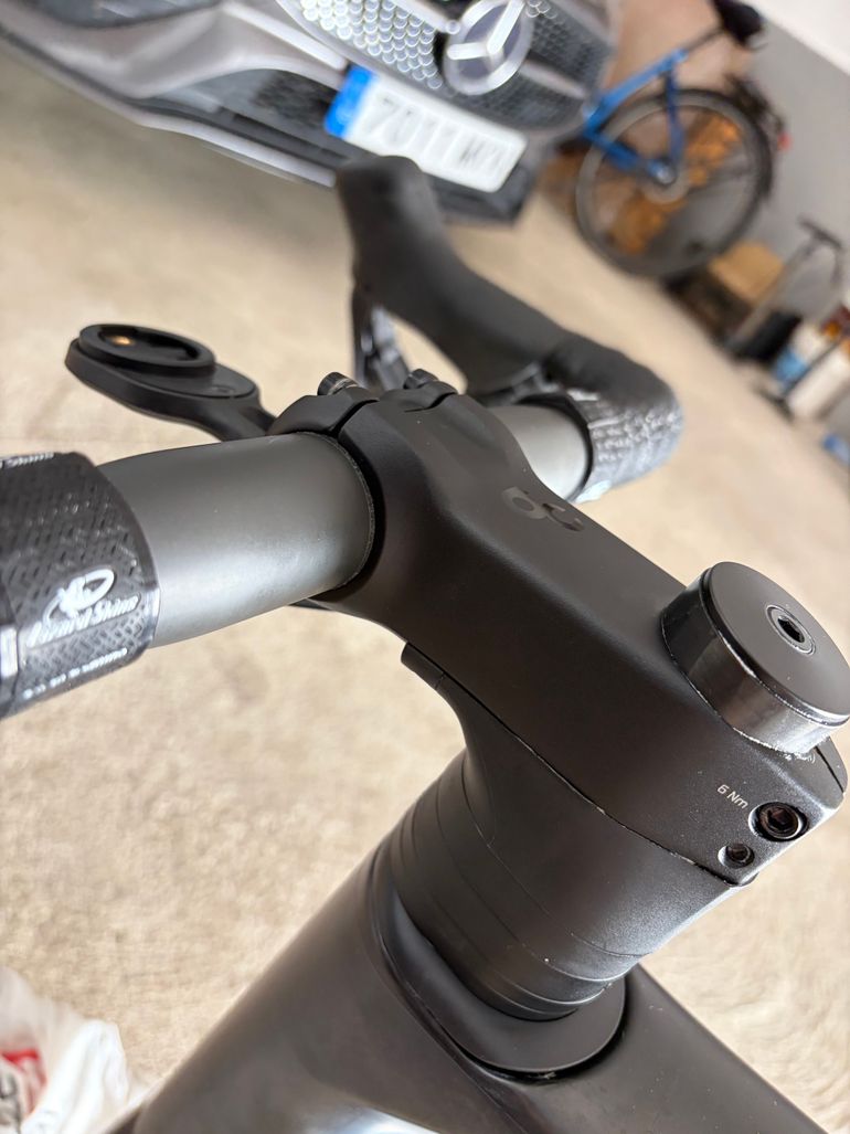 Použité Orbea CARBON HANDLEBAR RP11 2025 bike — obrázek 4 z 5