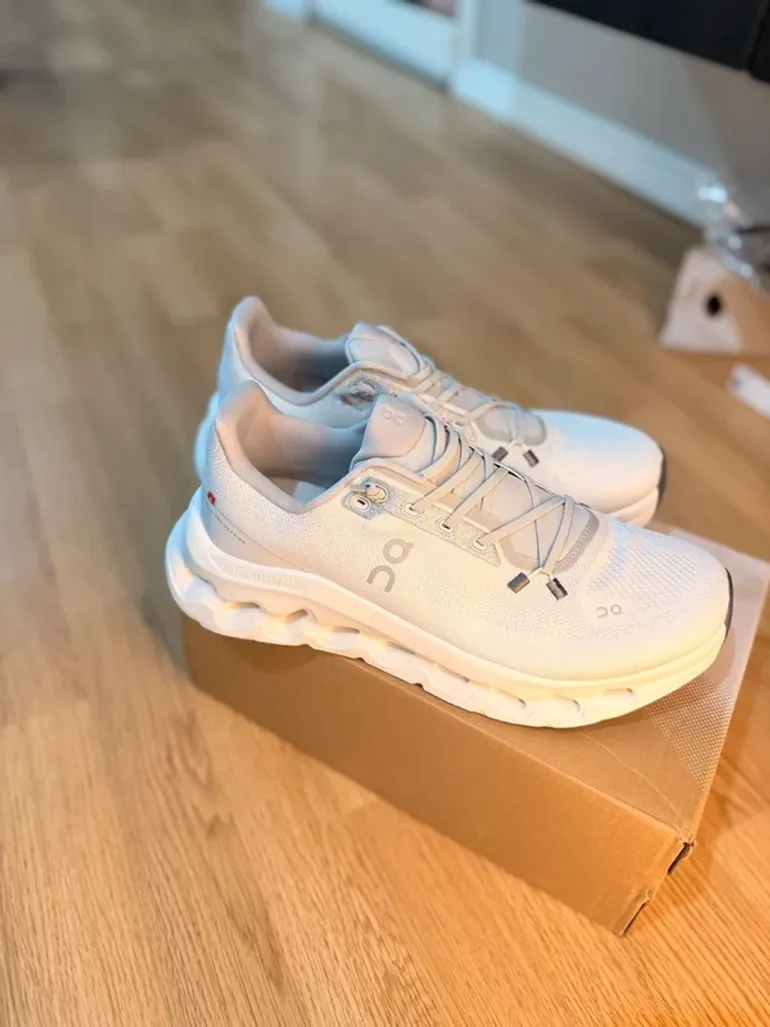Tweedehands On Running Cloudtilt bike — afbeelding 1 van 4