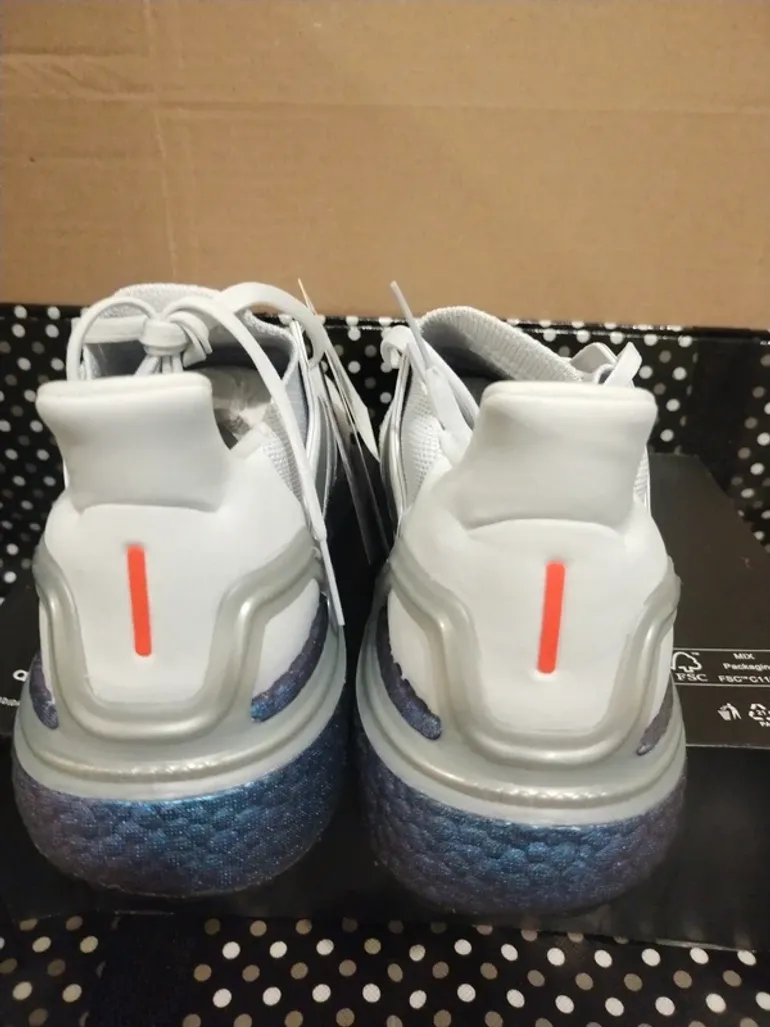 Brugt Adidas Ultraboost 20M bike — billede 11 af 15