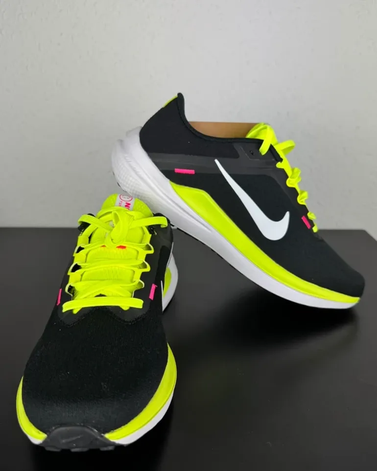 Použité Hyper Nike Air Winflo 10 XCC bike — obrázek 1 z 10