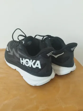 Tweedehands Hoka Clifton 9 bike — afbeelding 9 van 13