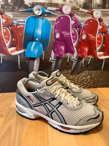 Gebrauchtes Asics Gel-Cumulus Running Shoes