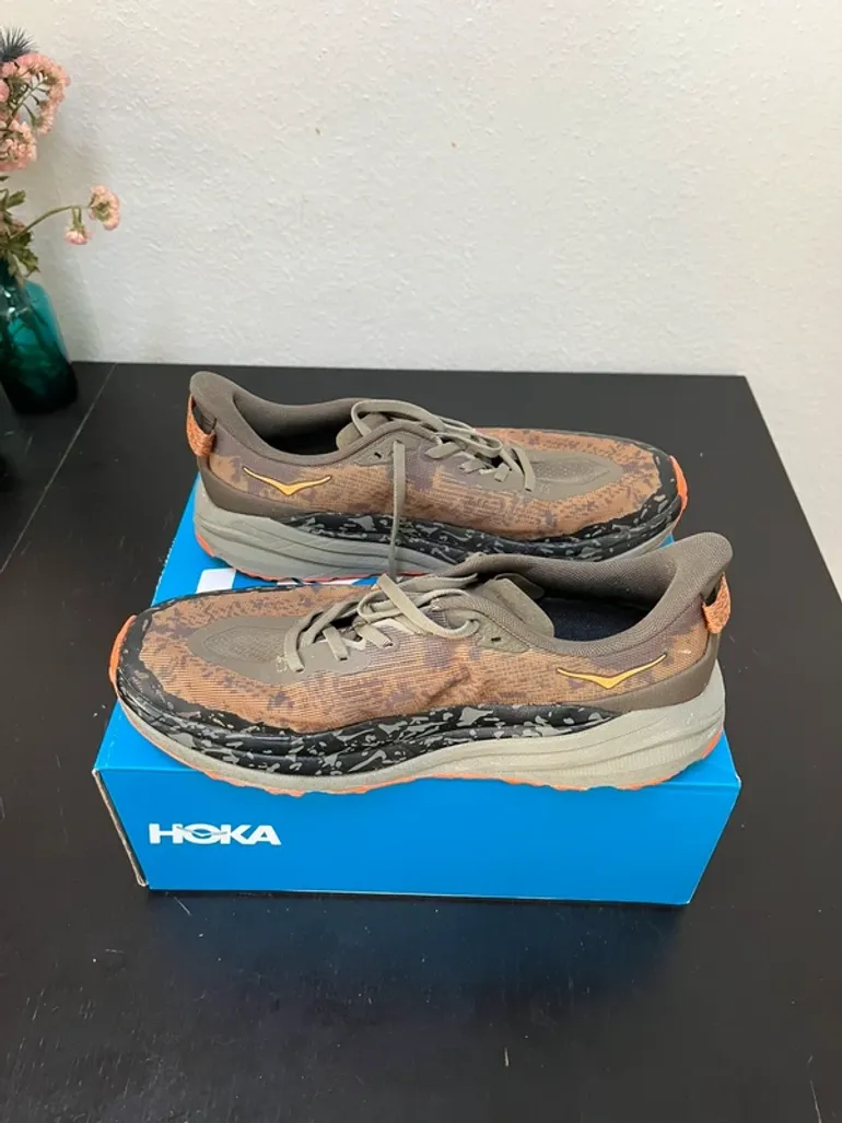 Brugt Hoka Speedgoat 6 bike — billede 2 af 4