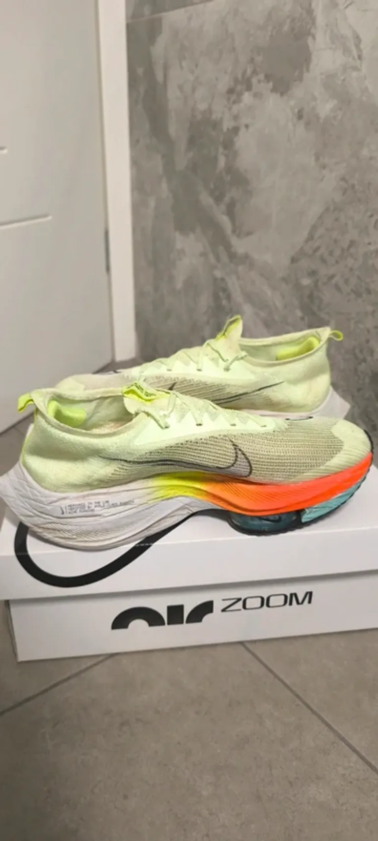 Used Altro Air Zoom Alphafly Next% bike — image 5 of 7