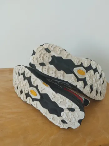 Used Hoka Speedgoat 5 bike — image 7 of 10