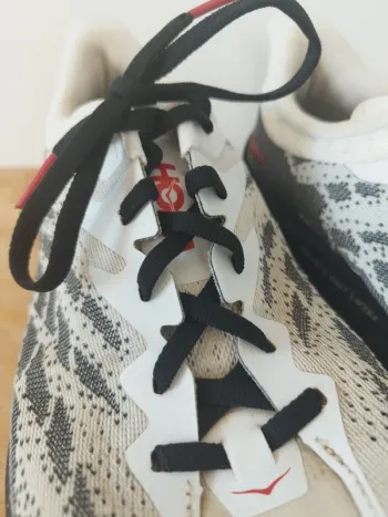 Used Hoka Speedgoat 5 bike — image 2 of 10