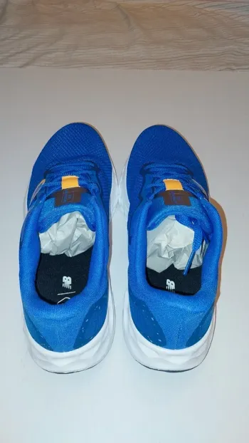 Used New Balance Fresh Foam Arishi bike — image 5 of 9