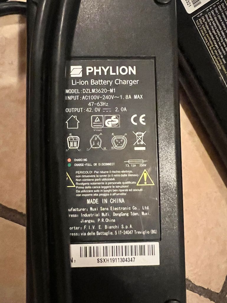 Bianchi 504Wh Battery and Original Charger 2020 bike d'occasion — image 9 sur 10