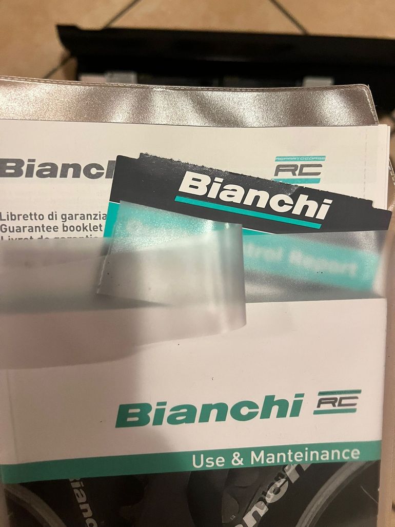 Bianchi 504Wh Battery and Original Charger 2020 bike d'occasion — image 10 sur 10