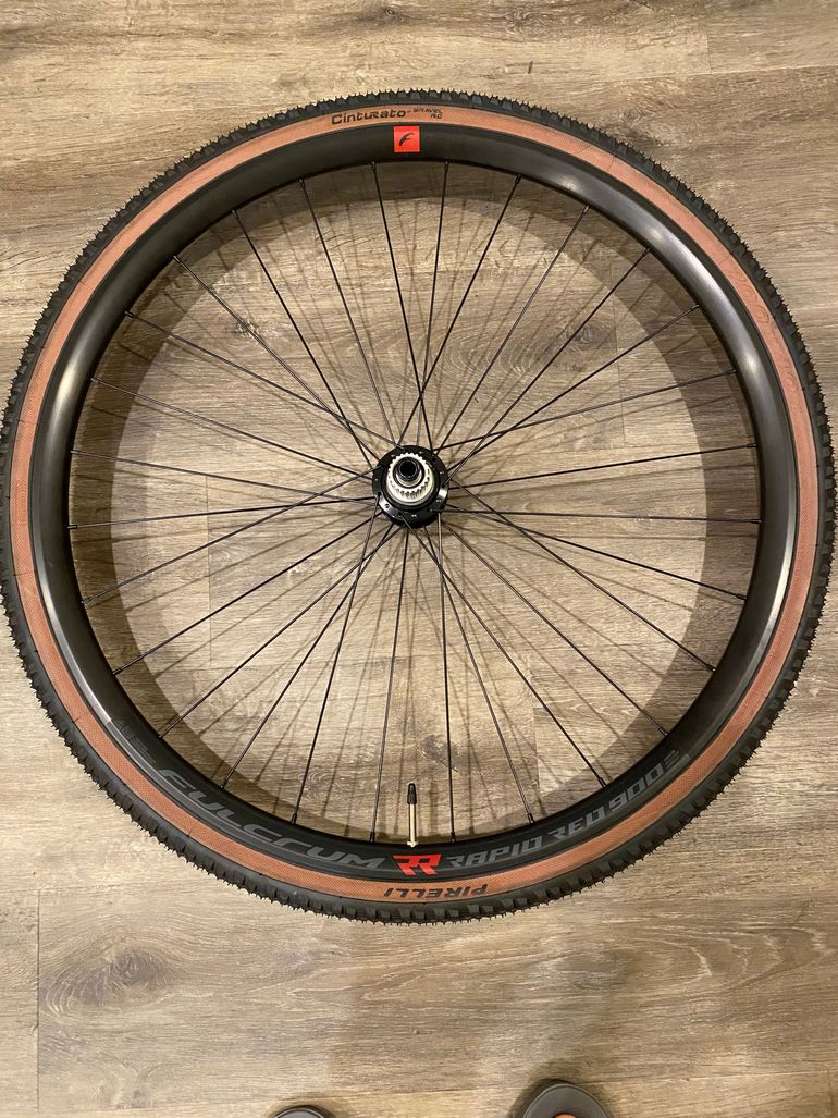 Used Fulcrum Rapid Red 900 Wheelset 2025 bike — image 2 of 2