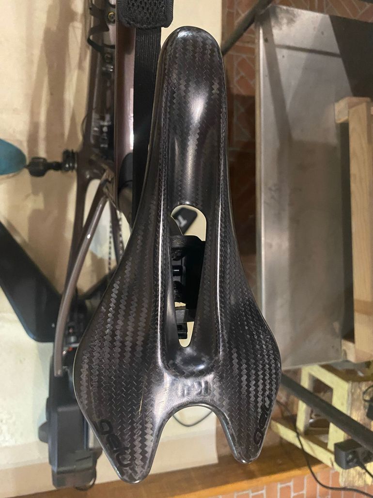 Použité GELU K4 Carbon bike — obrázek 2 z 4