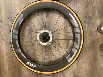 Used Zipp 404 Firecrest Wheelset 2024 bike — image 2 of 3