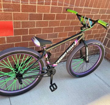 Used Flyer maniac 2022 bike — image 2 of 2