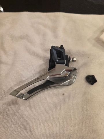 Used Shimano Ultegra RD-R8000 Front Derailleur Drivetrain & Pedals