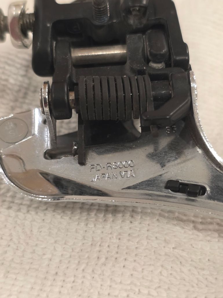 Used Shimano Ultegra RD-R8000 Front Derailleur bike — image 4 of 4
