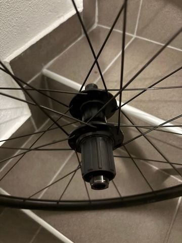 Käytetty Dt Swiss DB470 2025 bike — kuva 4 / 8