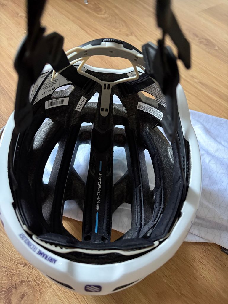 Used Rudy project Bahrain Victorious Helmet 2025 bike — image 3 of 7