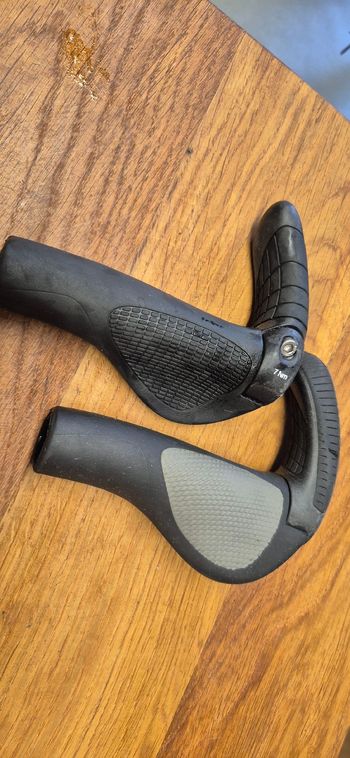 Used Ergon GR2 Handgrepen bike — image 2 of 4