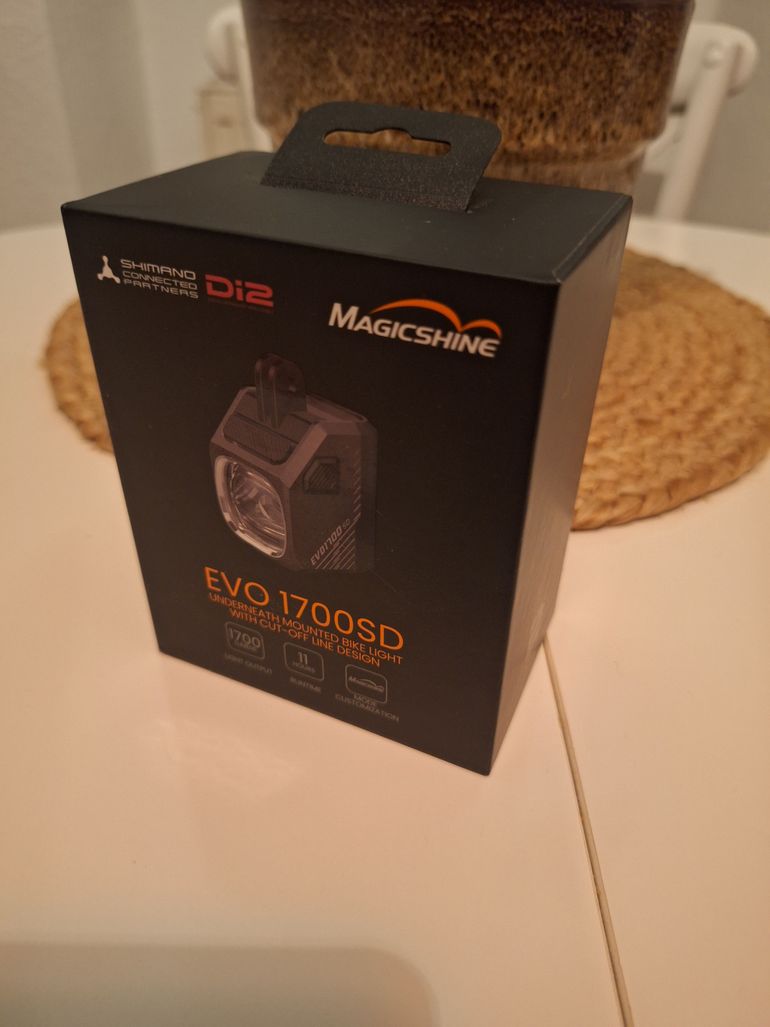 Used Magicshine EVO 1700SD Front Bike Light 2025 bike — image 3 of 5