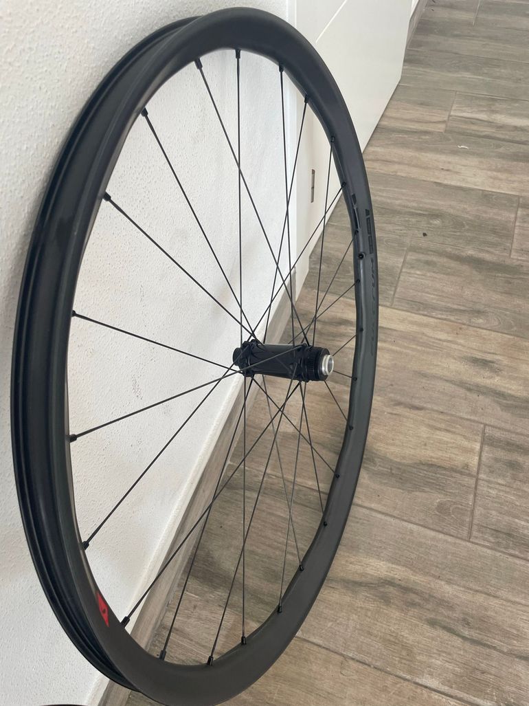 Used Fulcrum Red Zone Carbon MTB Wheelset bike — image 6 of 7