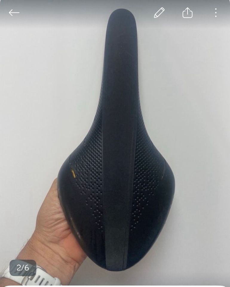 Used Fizik Carbon Saddle 2023 bike — image 2 of 6