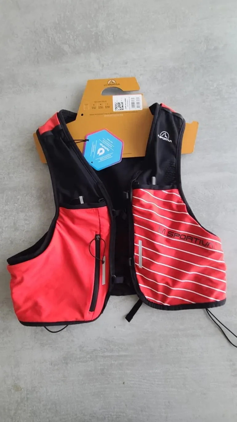 La Sportiva Ultra Trail Vest 10L 2026 bike d'occasion — image 8 sur 8