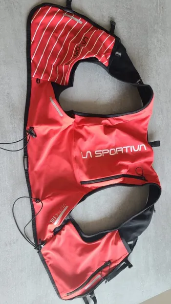 La Sportiva Ultra Trail Vest 10L 2026 bike d'occasion — image 4 sur 8