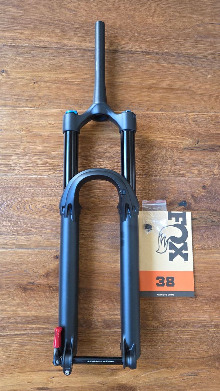 Gebrauchtes Fox 38 Performance 29"/27.5+ Grip 2026 bike — Bild 1 von 6