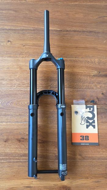 Gebrauchtes Fox 38 Performance 29"/27.5+ Grip 2026 bike — Bild 2 von 6