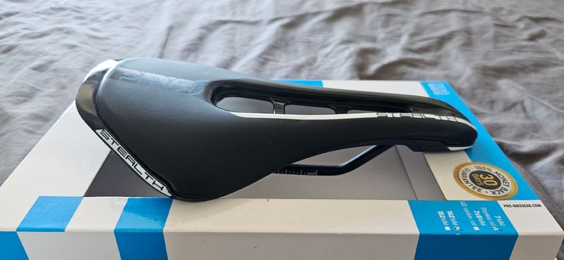 Used Pro Stealth Saddle 2023 bike — image 2 of 7