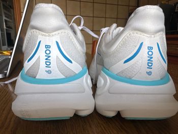 Używany Hoka Bondi 9 bike — zdjęcie 2 z 4