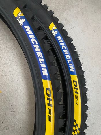 Michelin DH 22 + DH 34 bike de segunda mano — imagen 2 de 2