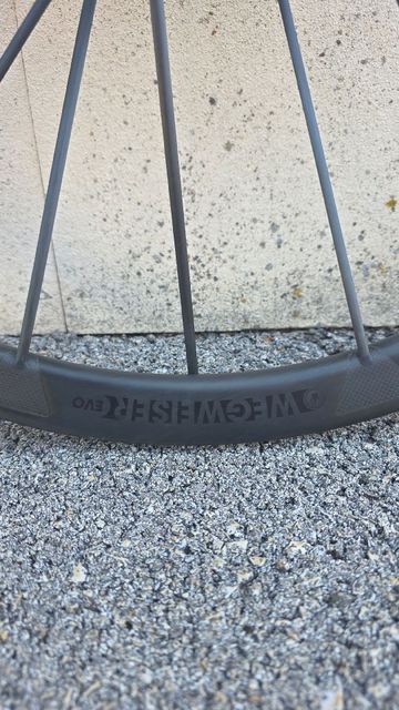 Used Lightweight Wegweiser Evo Wheelset bike — image 5 of 11