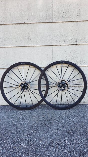 Used Lightweight Wegweiser Evo Wheelset bike