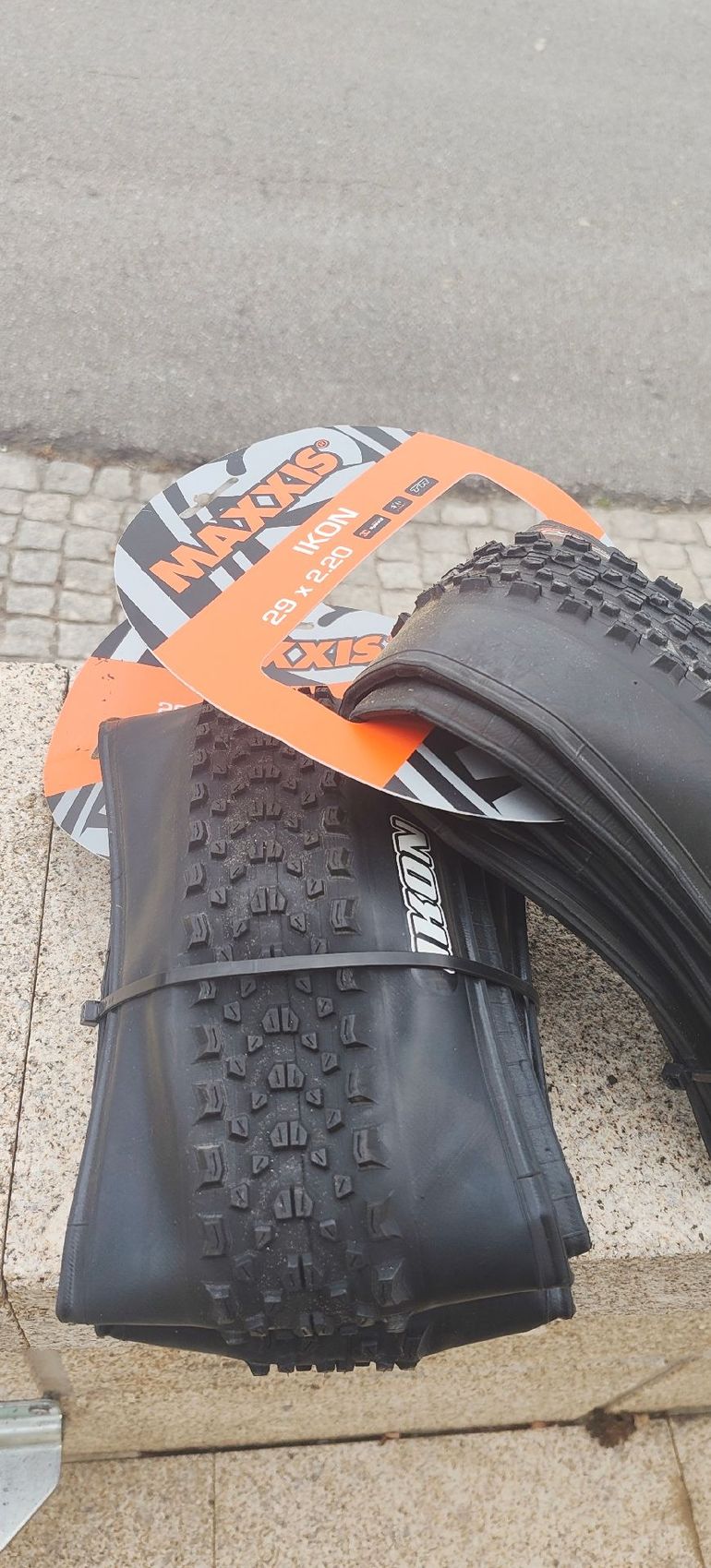 Tweedehands Maxxis IKON 29" 2.2 3C EXO TR Max Speed 2026 bike — afbeelding 3 van 3