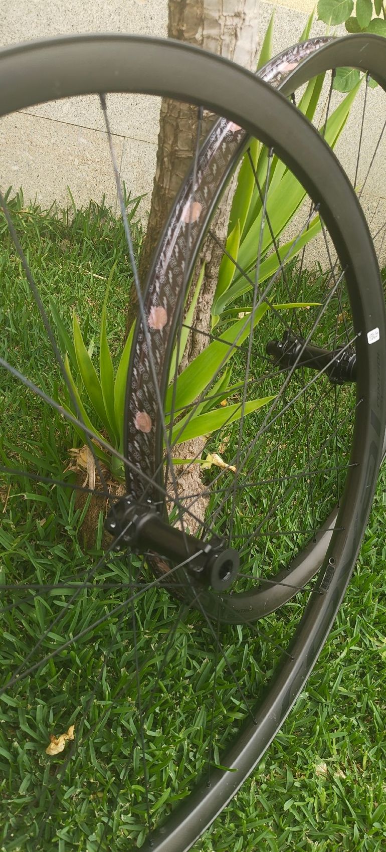 Used Specialized Control SL Wheelset bike — image 3 of 6