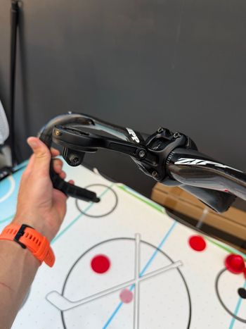 Zipp SL 70 Aero Handlebar 2023 bike d'occasion — image 4 sur 14