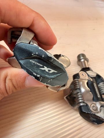Gebrauchtes Shimano XT Pedals 2025 bike — Bild 2 von 3