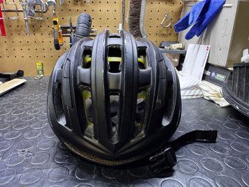 Used Specialized Casco Helmet bike — image 3 of 5