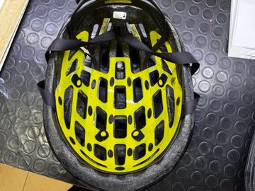 Used Specialized Casco Helmet bike — image 4 of 5