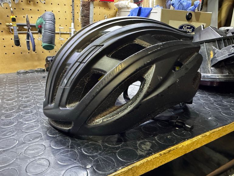 Used Specialized Casco Helmet bike — image 1 of 5