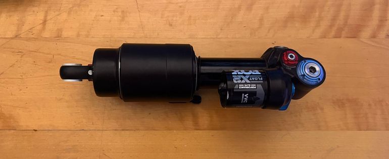 Käytetty Fox Float X2 Performance Elite 2022 bike — kuva 3 / 3